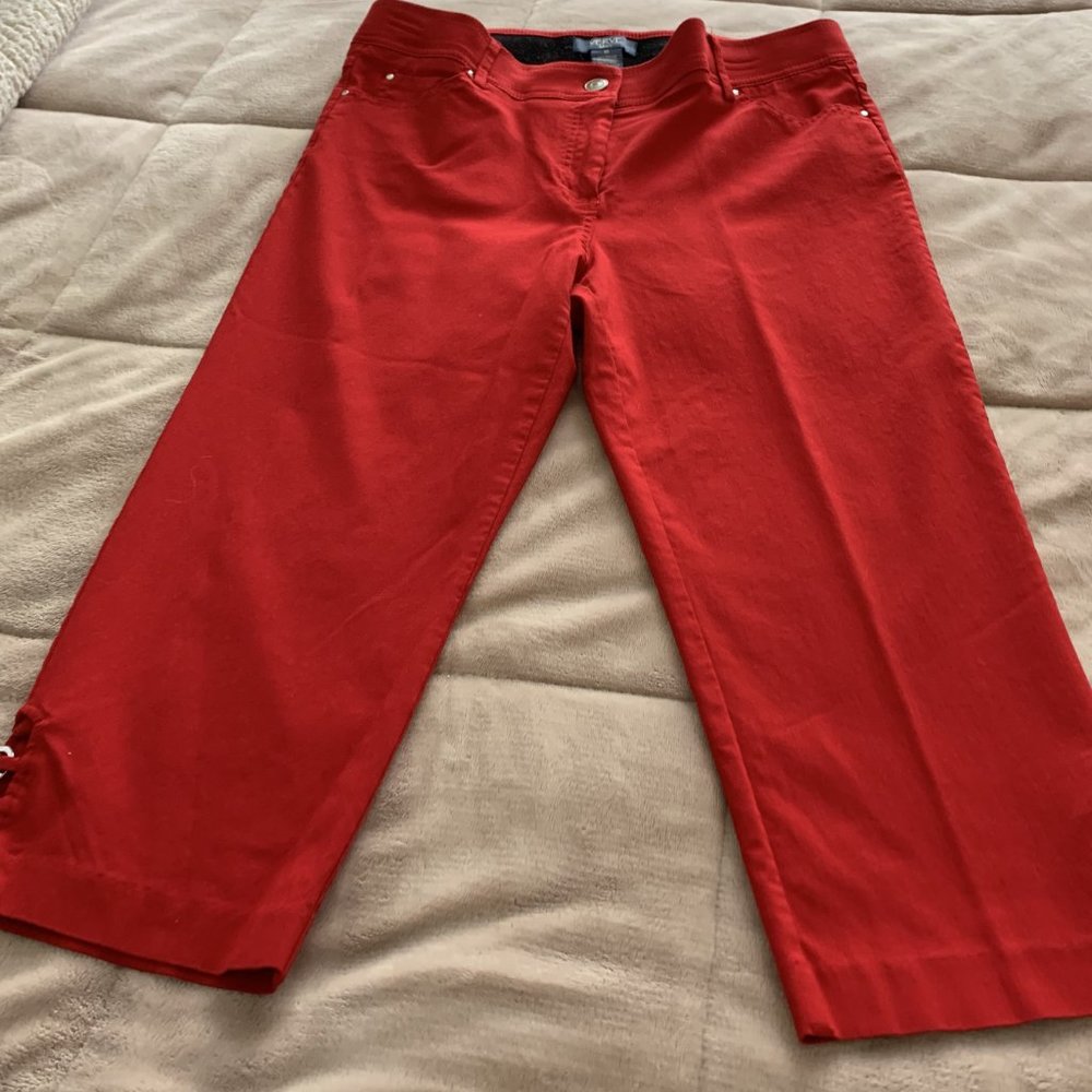 Red Capri's by Verve blues